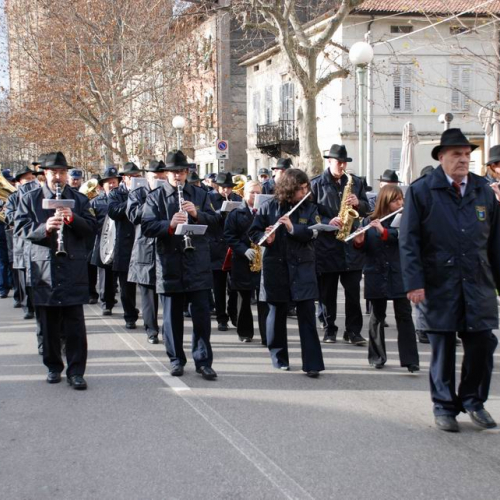 Sfilata e discorsi autorit‡ 69 / 33102