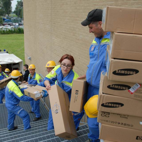 Attivit‡ dei volontari a Mirandola n. 43 / 81392