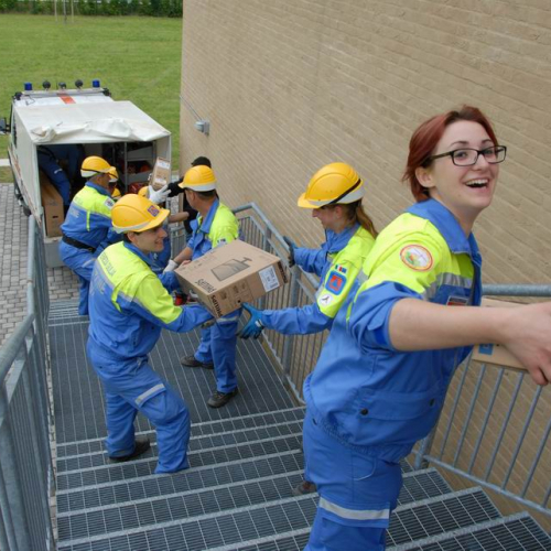 Attivit‡ dei volontari a Mirandola n. 47 / 81396