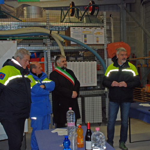 Consegna automezzi n. 18 / 104464