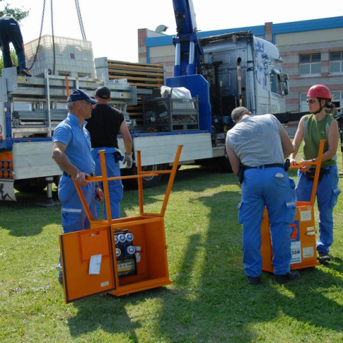 Allestimento campo a Quarantoli n. 18 / 82235