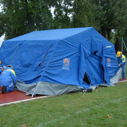 Allestimento campo a Mirandola  n. 21 / 81222