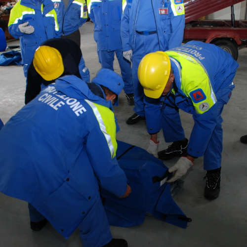 Corso in presenza di montaggio tende n. 56 / 100834