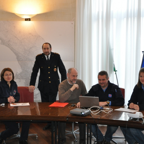 Presentazione Esercitazione n. 2 / 66266