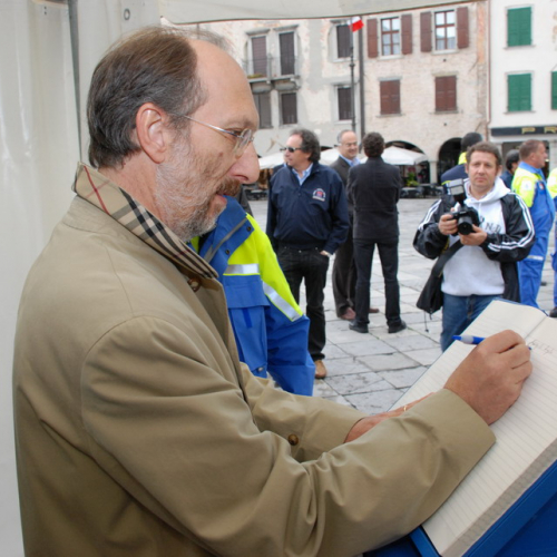 Inaugurazione stand 08/05/10 n. 27 / 51167