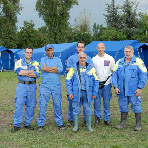 Allestimento campo a Mirandola  n. 40 / 81306