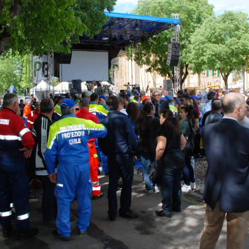 Cerimonia Con gratitudine" n. 37""erimonia "Con gratitud""rimonia "Con""imo" / 95508