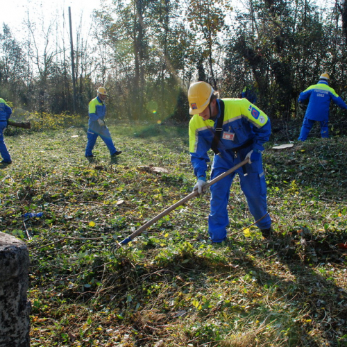 Esercitazione 12/11 n. 6 / 72375