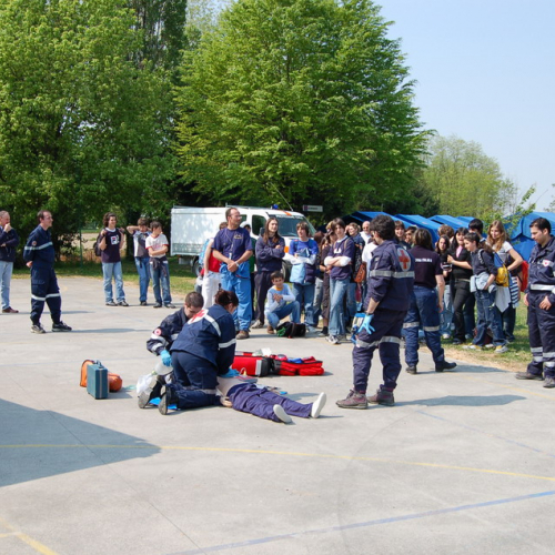 Ruda foto 56: illustrazione attivit‡ gruppo Croce Rossa / 10630