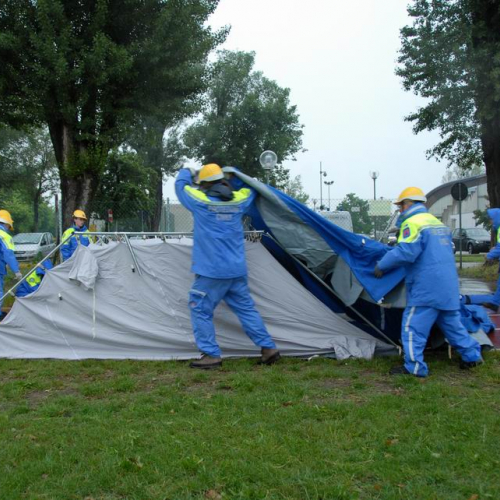 Allestimento campo a Mirandola  n. 30 / 81231