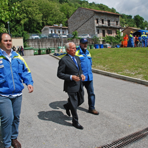Visita Assessore esercitazione Aree Emergenza 2013" n. 16""isita Assessore esercitazi" / 95413