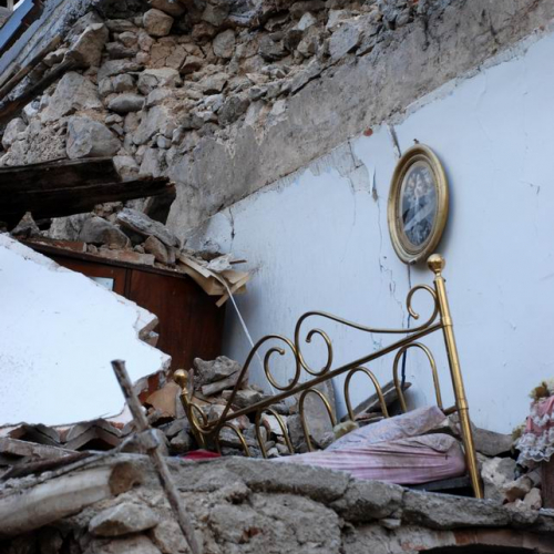 Terremoto Abruzzo 2009 n. 36 / 37539