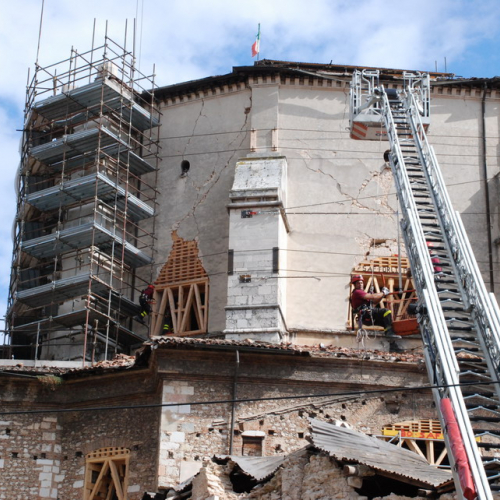 Visita Assessore Riccardi a L'Aquila e Fossa 15/09 n. 58 / 42440