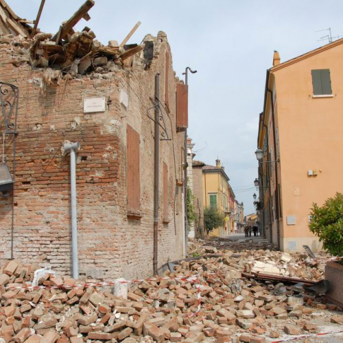 Terremoto Emilia Romagna n. 40 / 81472