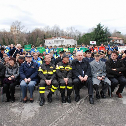 Sfilata e discorsi autorit‡ 130 / 33163