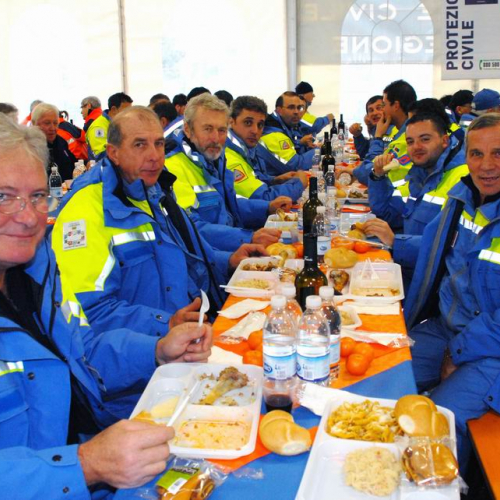 Momento conviviale 18 / 73960