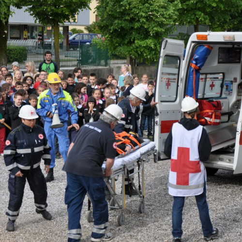 Evacauazione scuola n. 15 / 94876