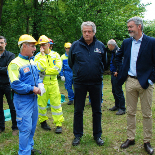 Visita Assessore esercitazione Aree Emergenza 2013" n. 31""isita Assessore esercitazi" / 95458