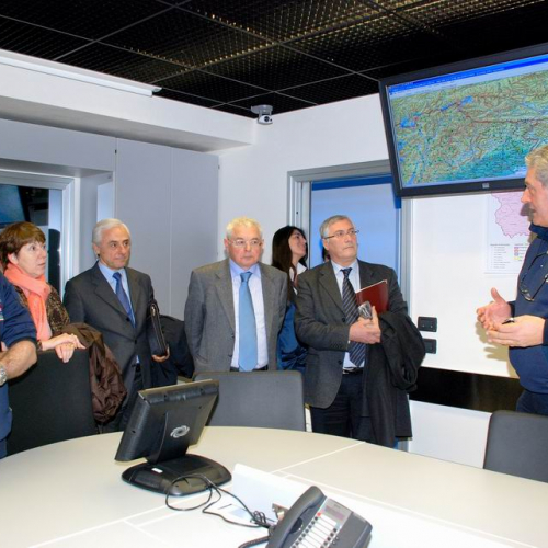 Riunione e conferenza stampa con Prefetti 36 / 35017