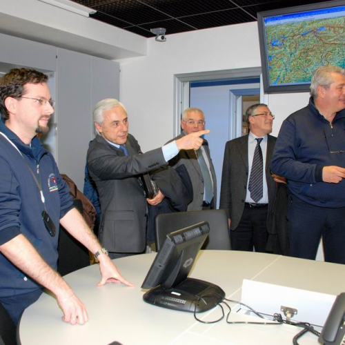 Riunione e conferenza stampa con Prefetti 37 / 35018