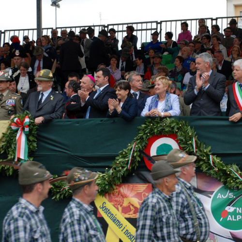 Autorit‡ 78∞ Adunata Alpini n. 29 / 108347