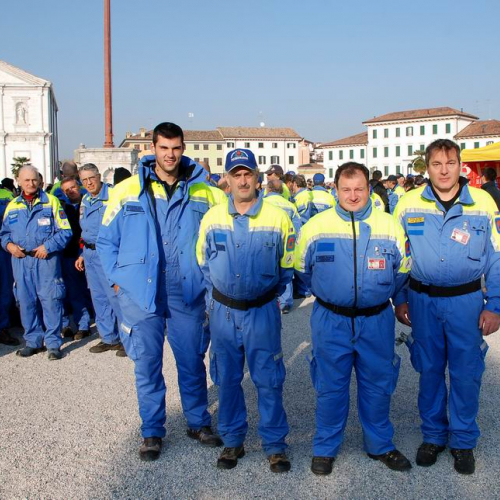 Momento conclusivo in Piazza Grande n. 9 / 73150