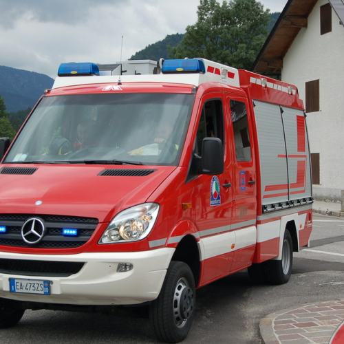 Esercitazione di antincendio n. 21 / 83696