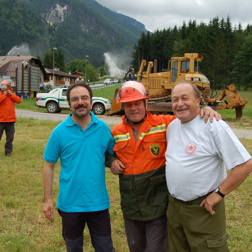 Esercitazione di antincendio n. 25 / 83700