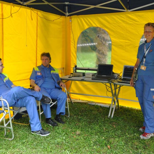 attivit‡ di sensibilizzazione nell'ambito di Pozzuolo Ri-fiorisce" n. 33""ttivit‡ di sensibilizzazion" / 68330
