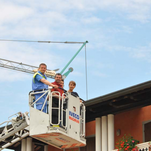 attivit‡ di sensibilizzazione nell'ambito di Pozzuolo Ri-fiorisce" n. 34""ttivit‡ di sensibilizzazion" / 68331