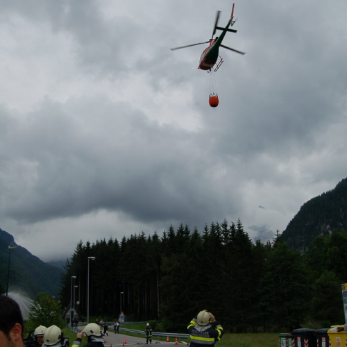 Esercitazione di antincendio n. 50 / 83725