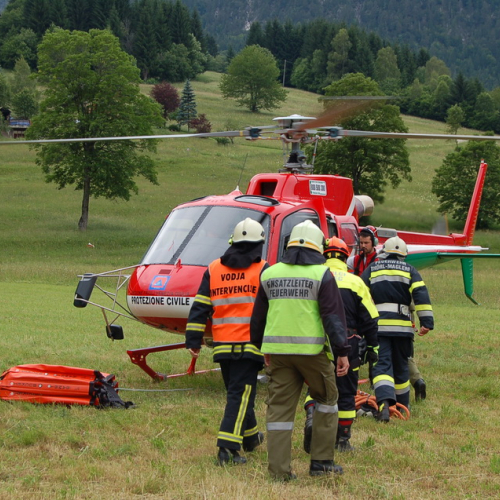 Esercitazione di antincendio n. 52 / 83727