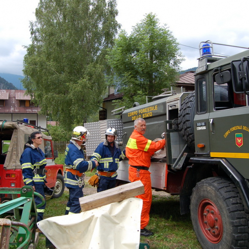 Esercitazione di antincendio n. 60 / 83735