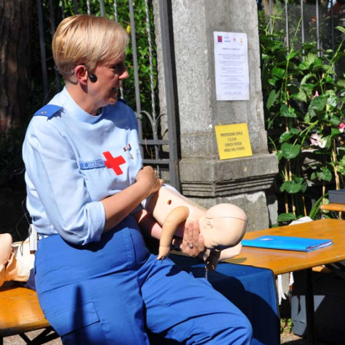 attivit‡ di sensibilizzazione nell'ambito di Pozzuolo Ri-fiorisce" n. 42""ttivit‡ di sensibilizzazion" / 68339