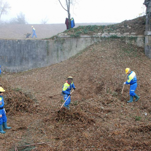Esercitazione 20/11 n. 1 59 / 73099