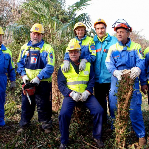 Esercitazione 20/11 n. 1 70 / 73110