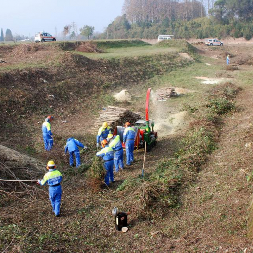 Esercitazione 20/11 n. 1 84 / 73124
