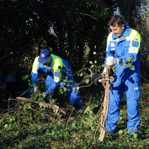 Esercitazione 13/11 n. 11 / 72692