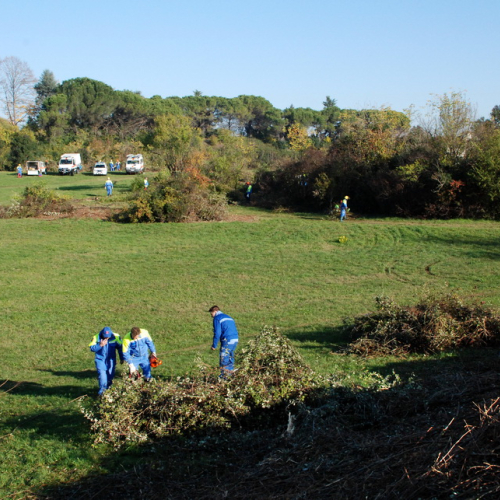 Esercitazione 13/11 n. 19 / 72700