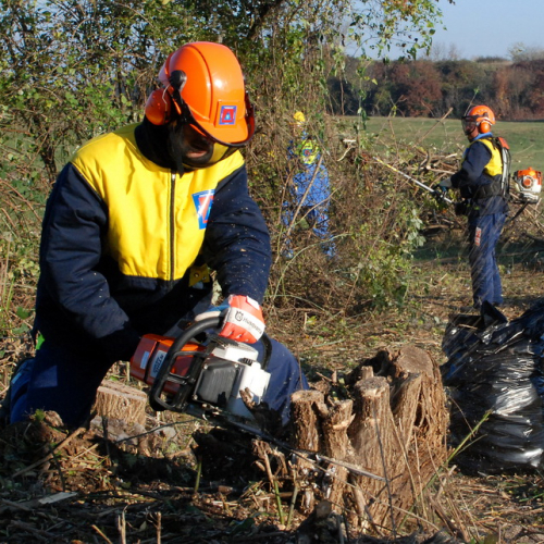Esercitazione 13/11 n. 25 / 72706