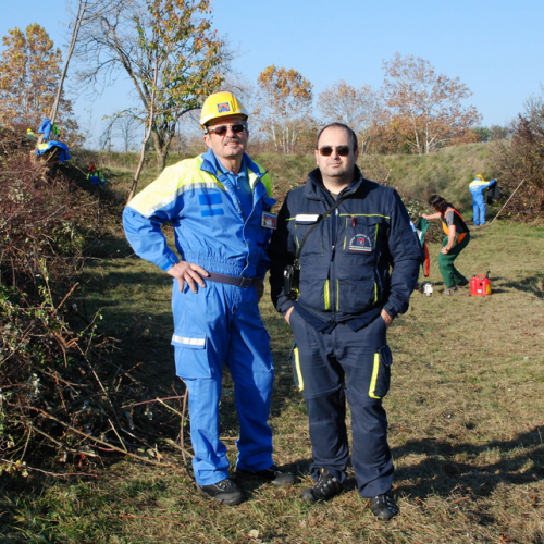 Esercitazione 13/11 n. 47 / 72728