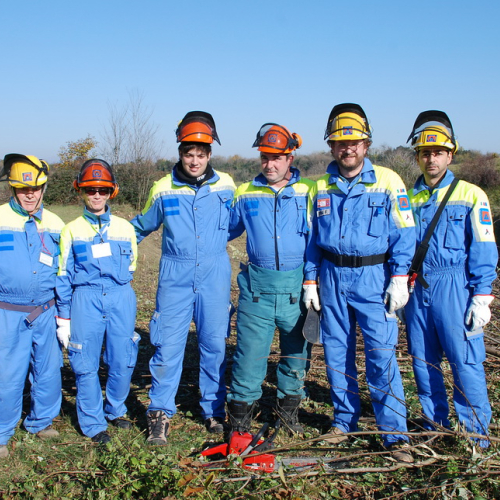 Esercitazione 13/11 n. 82 / 72763