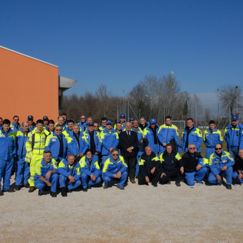 Corso in presenza di montaggio tende n. 7 / 90990