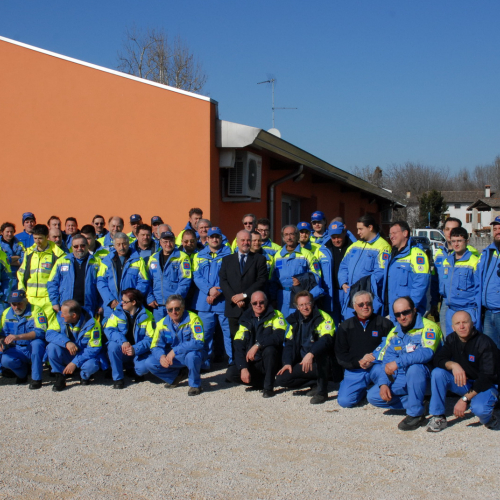 Corso in presenza di montaggio tende n. 8 / 90991