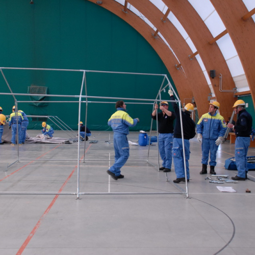 Corso in presenza di montaggio tende n. 40 / 91023