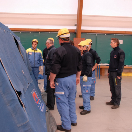 Corso in presenza di montaggio tende n. 50 / 91033