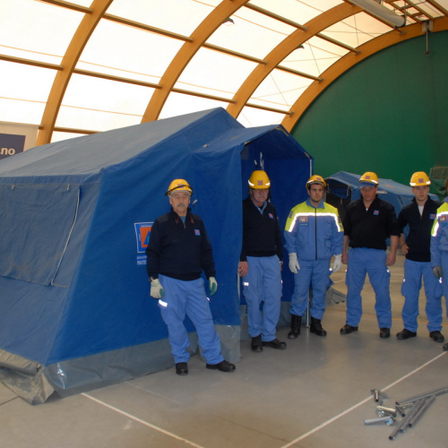 Corso in presenza di montaggio tende n. 52 / 91035