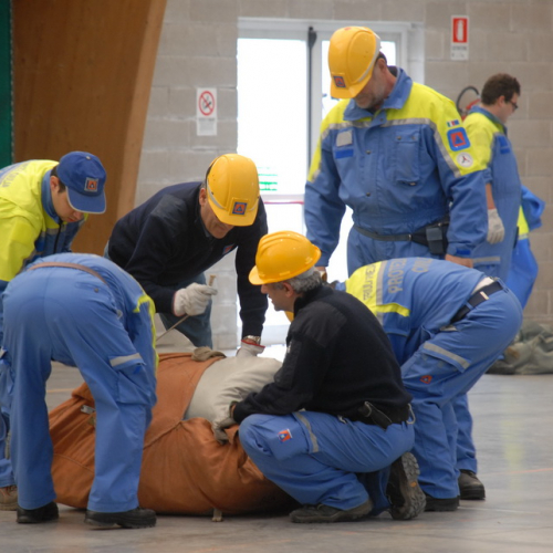 Corso in presenza di montaggio tende n. 56 / 91039