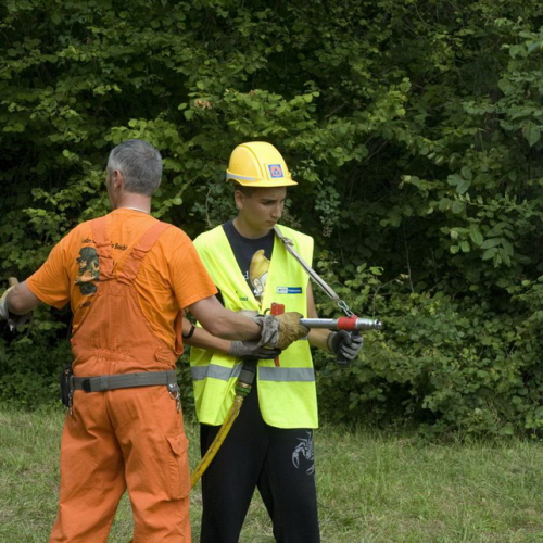 Attivit‡ con i ragazzi del Gruppo di Cavasso Nuovo n. 99 / 85452
