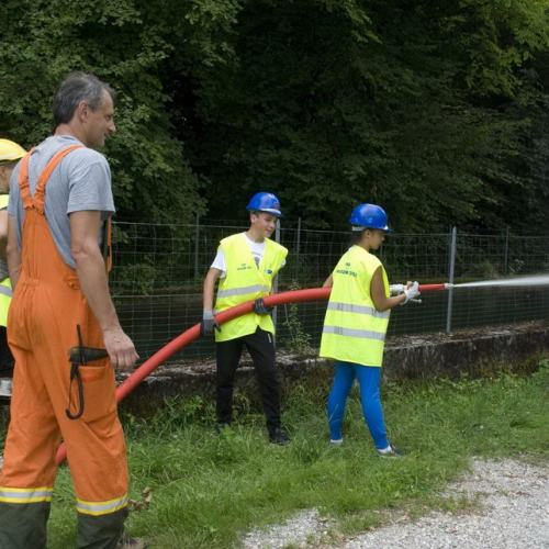 Attivit‡ con i ragazzi del Gruppo di Cavasso Nuovo n. 117 / 85470